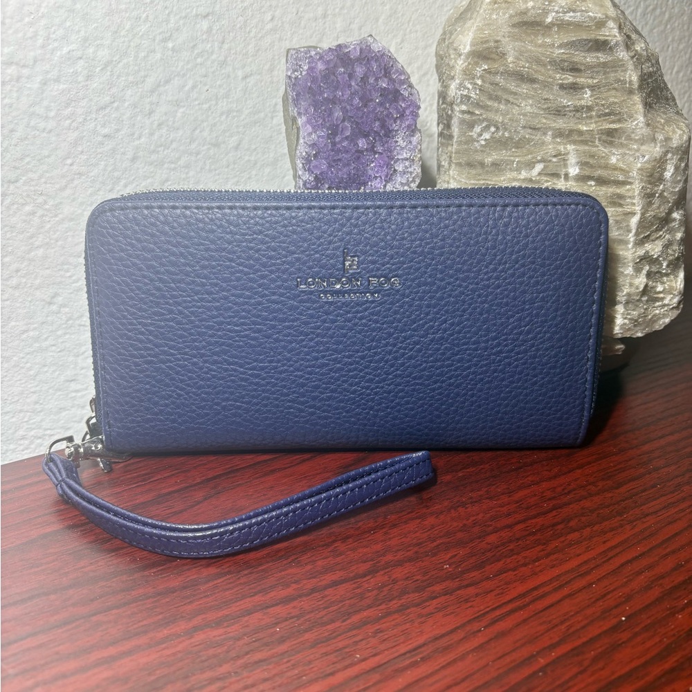 London Fog Navy Wristlet